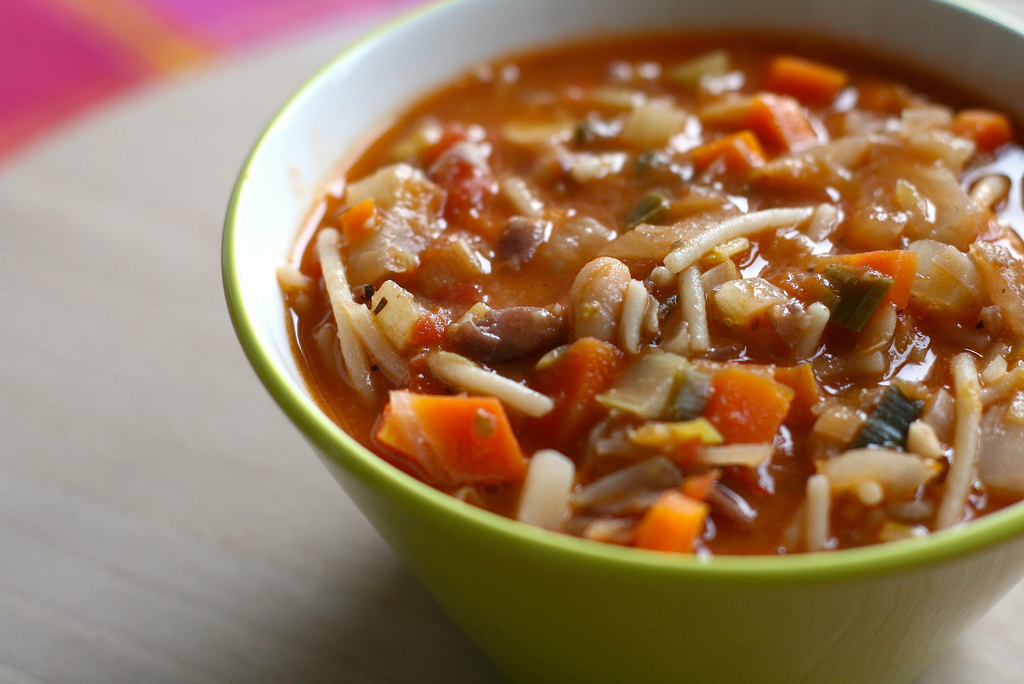Slow Cooker Minestrone (Photo Credit Katrin Gilger)