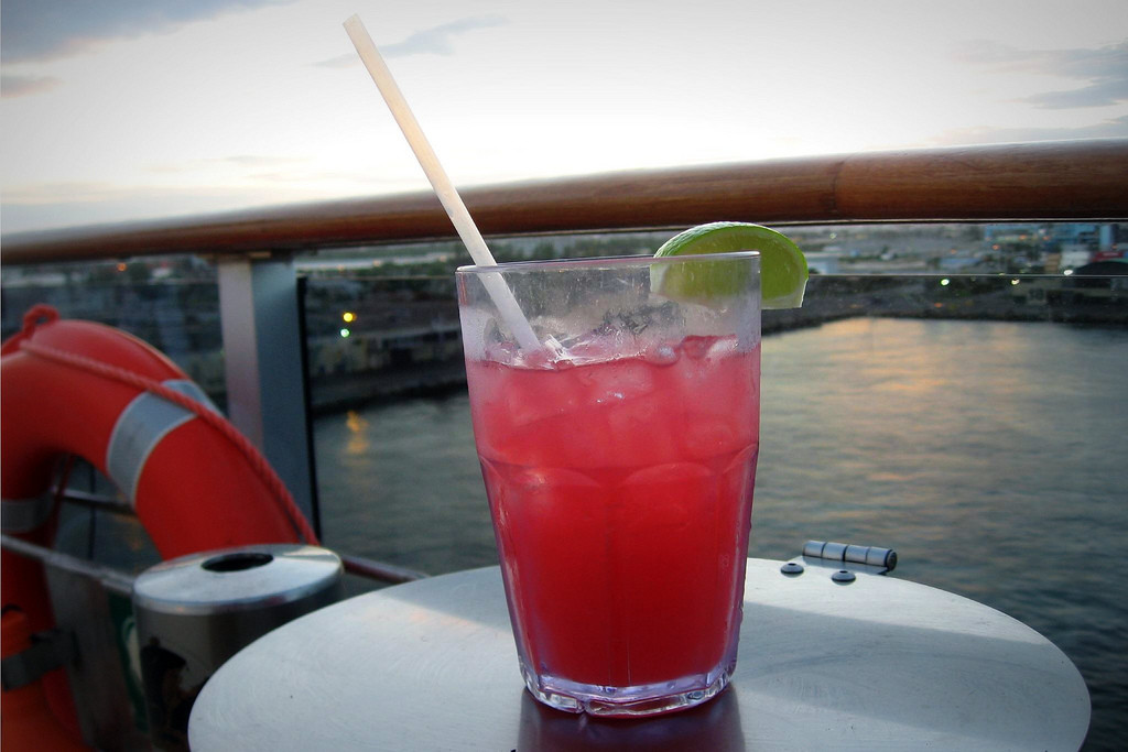 Caribbean Sunset Mocktail | Photo Courtesy of Wendy Berry Flickr
